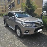 Toyota Hilux 2017 Gray for sale