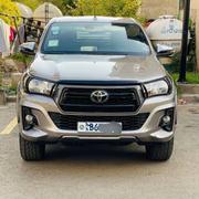 Toyota Hilux 2020 Gray for sale