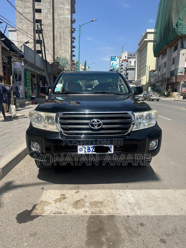 Toyota Land Cruiser 2009 Black