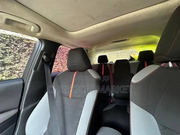 Toyota Corolla SE 2022 White