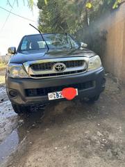 Toyota Hilux 2009 Black for sale