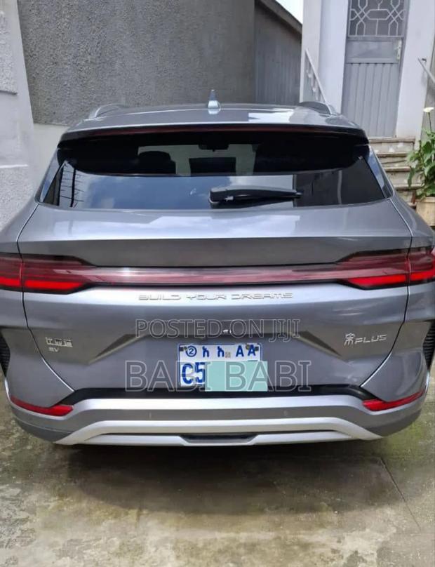 BYD Song Plus 2024 Gray