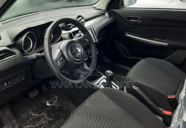 New Suzuki Swift 2023 White