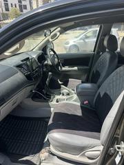 Toyota Hilux 2011 Black for sale