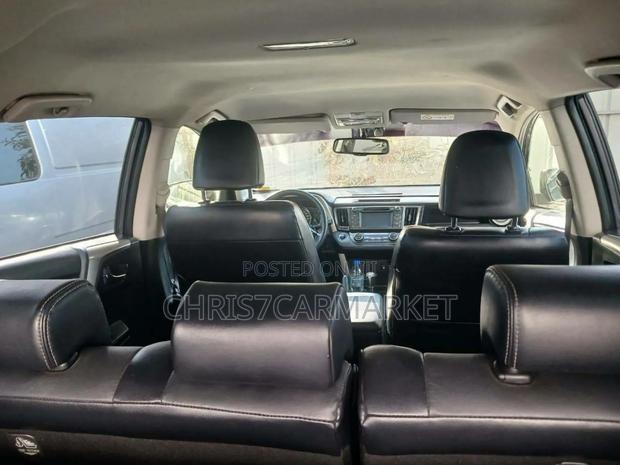 Toyota RAV4 2014 Gray