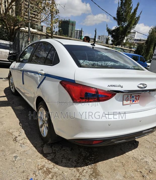 Chery Arrizo 5 2023 White