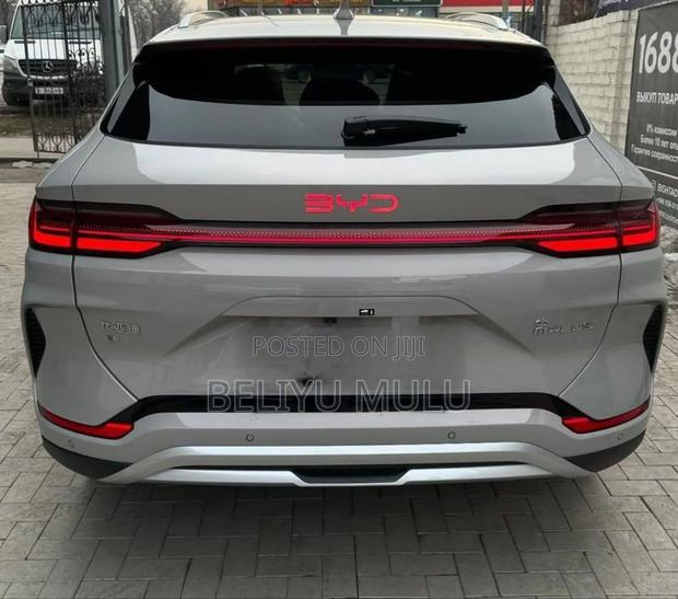 New BYD Song Plus 2025 Gold