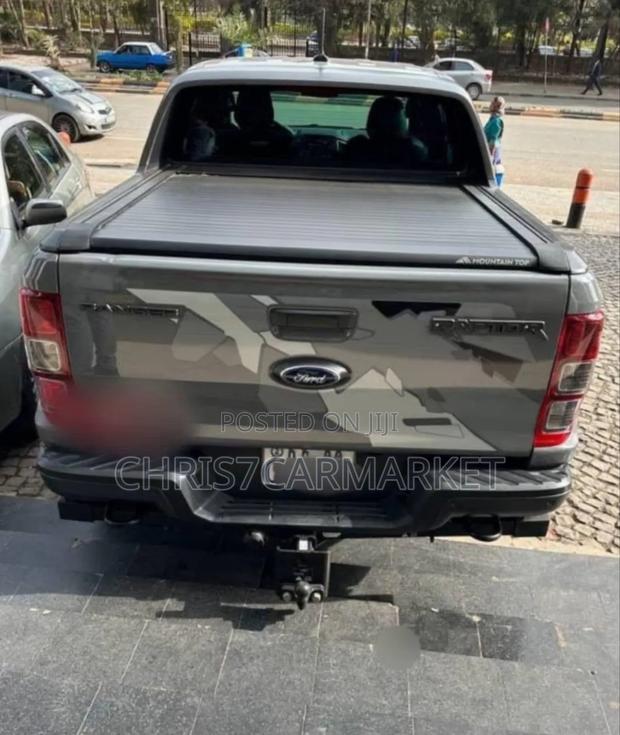 Ford Ranger Wildtrak 2023 Silver