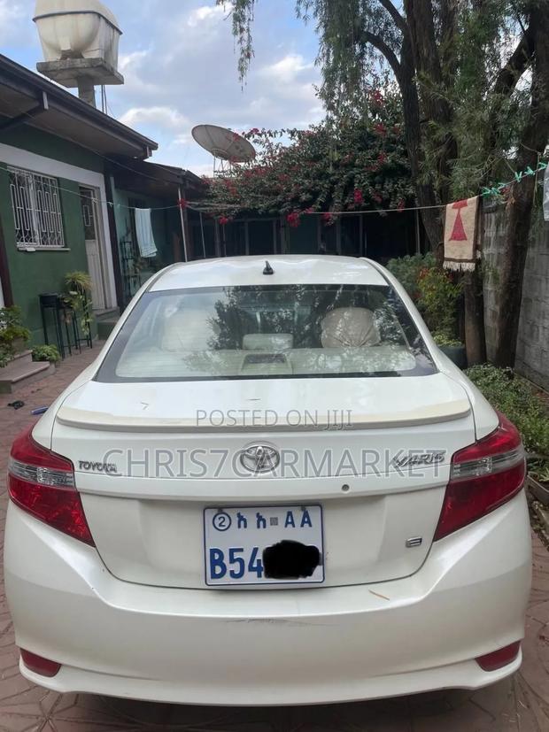 Toyota Yaris 2015 Ivory