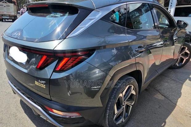 Hyundai Tucson 2022 Blue