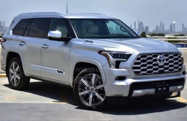 New Toyota Sequoia 2024
