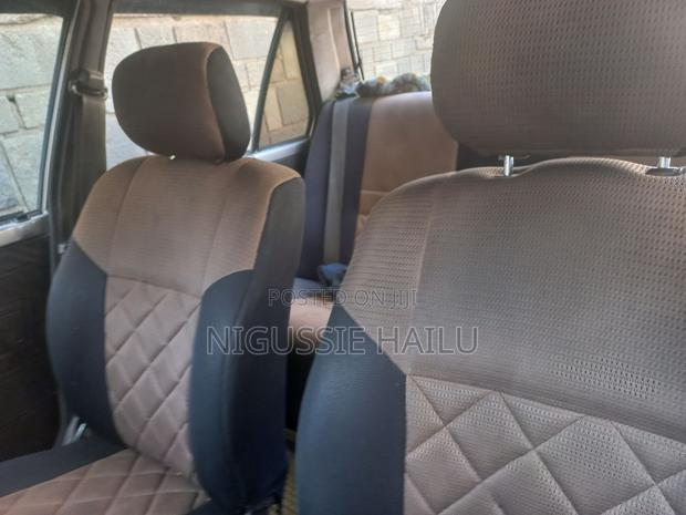 Toyota Corolla 1986 Gold