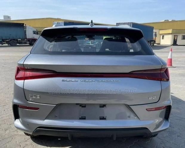 New BYD E1 2024 Silver