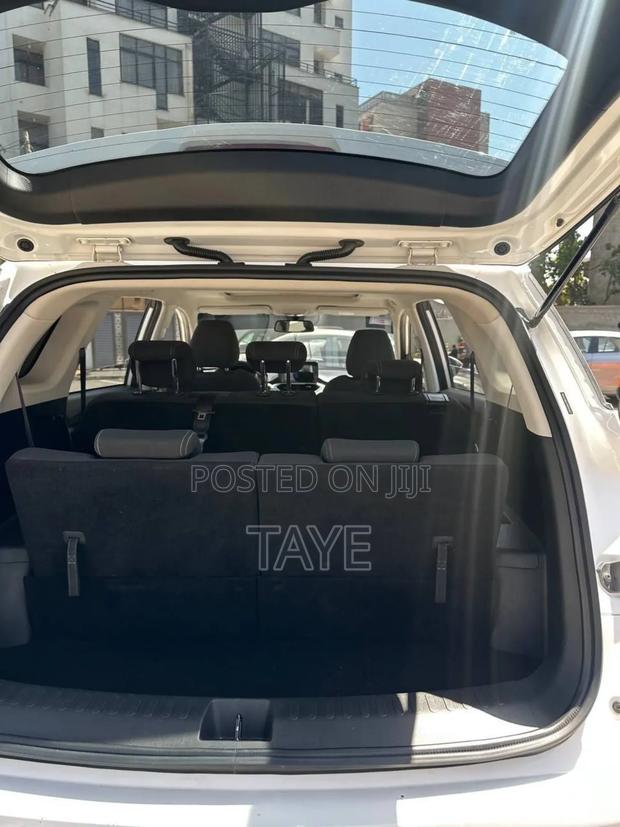 Chevrolet Captiva 2022 Ivory