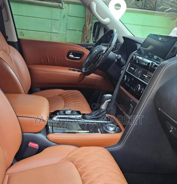 Nissan Patrol 2023 White