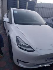 Tesla Model Y 2024 White for sale