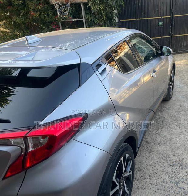 Toyota C-HR 2020 Silver