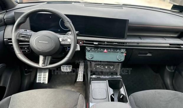 Hyundai Tucson 2024 Gray