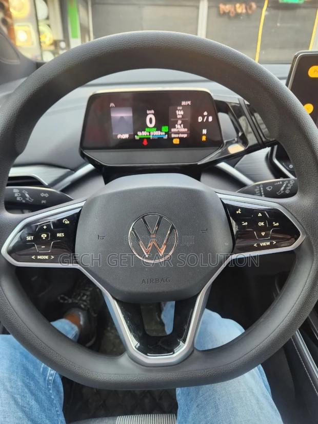 Volkswagen ID.4 2023 Gray