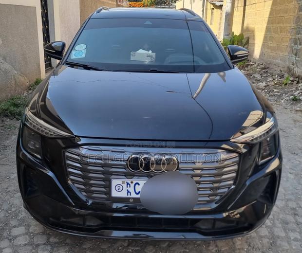 Audi Q5 Sportback 2023 Black