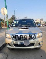 Toyota Hilux 3.0 D-4D 4x4 2012 Gold for sale