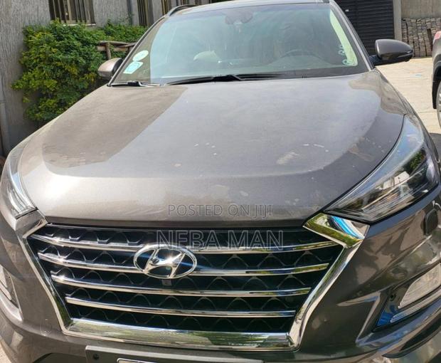 Hyundai Tucson 2019 Silver