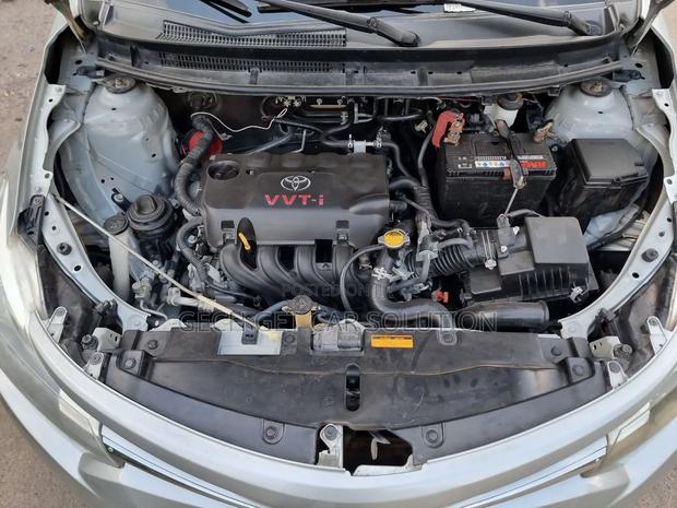 Toyota Yaris 2014 Silver