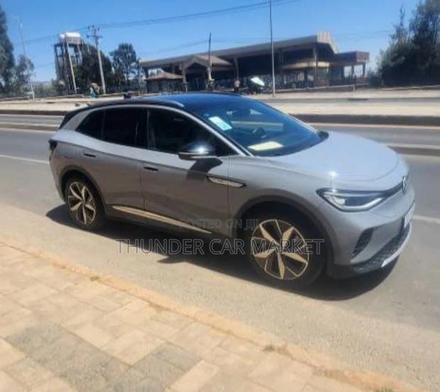 Volkswagen ID.4 2023 Gray