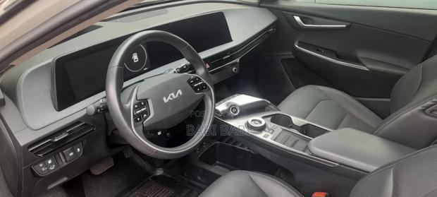 New Kia EV9 2024 White