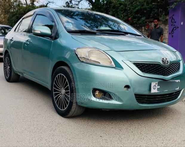Toyota Yaris 2008 Blue