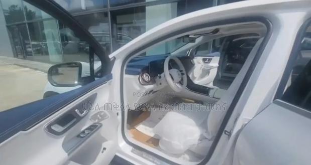 New Mercedes-Benz EQE 2024 White