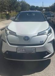 Toyota C-HR 2022 White for sale