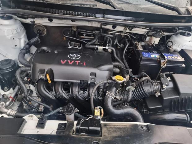 Toyota Yaris 2015 White