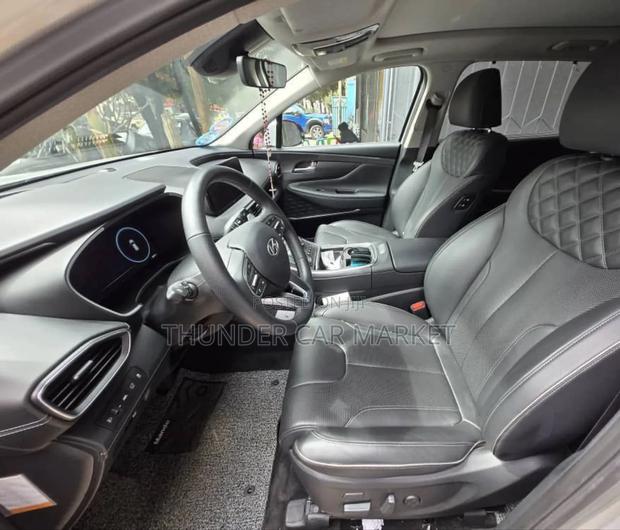 Hyundai Santa Fe 2023 Silver