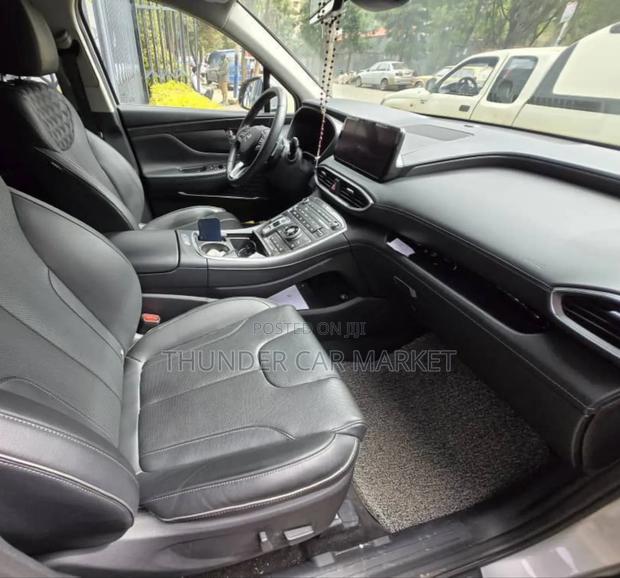Hyundai Santa Fe 2023 Silver