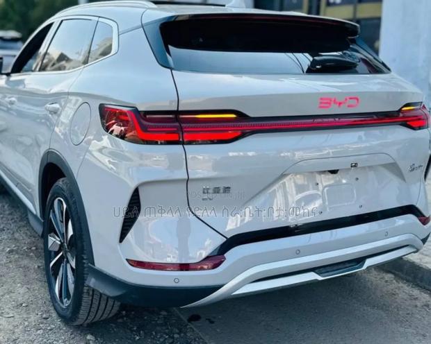 New BYD Song Plus 2025 White