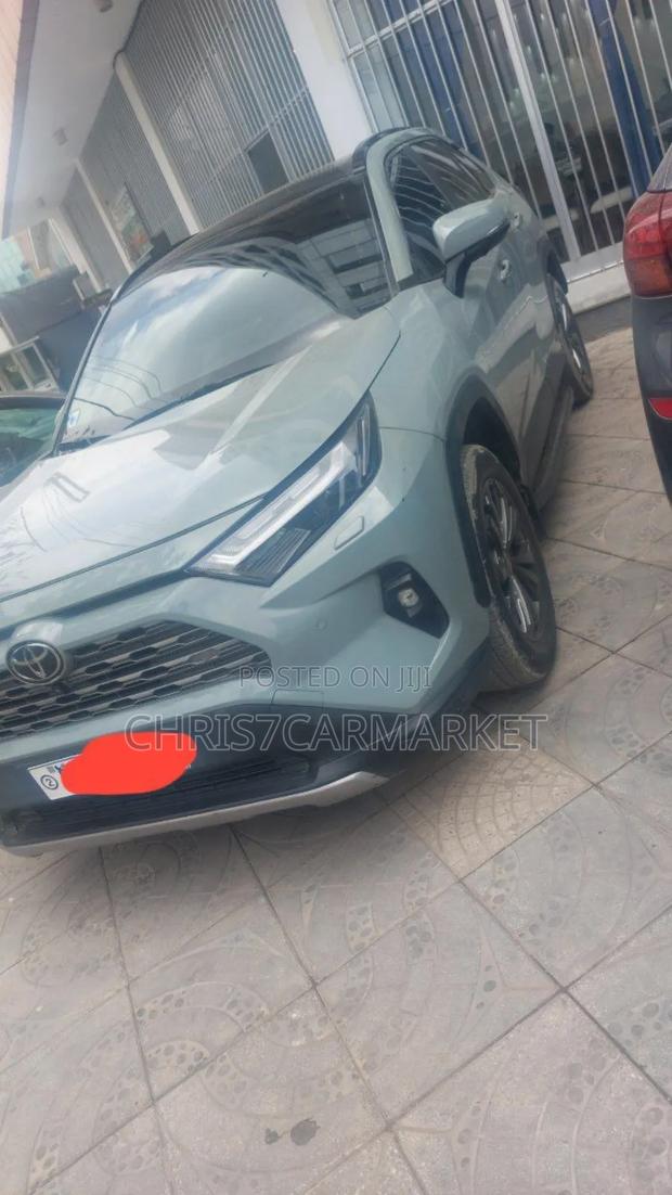 Toyota RAV4 TRD Off Road 2022 Green