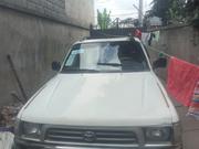 Toyota Hilux 2000 White for sale