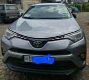 Toyota RAV4 2018 Silver for sale
