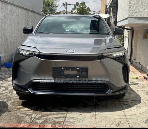 New Toyota bZ4X 2023 Gray