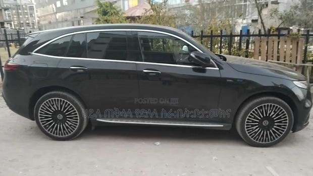 New Mercedes-Benz EQC EQC400 4MATIC 2023 Black