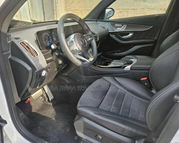 New Mercedes-Benz EQC EQC400 4MATIC 2023 White