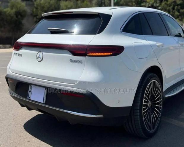 New Mercedes-Benz EQC EQC400 4MATIC 2023 White