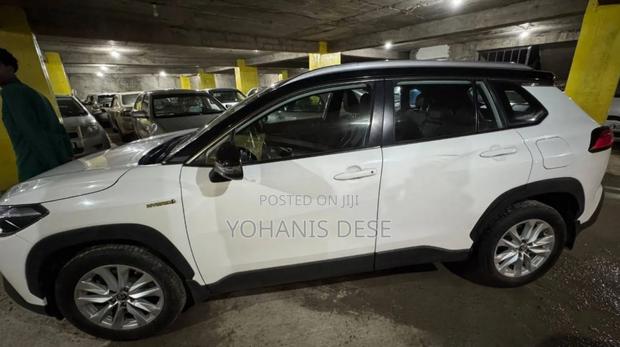 Toyota Corolla Cross 2023 White