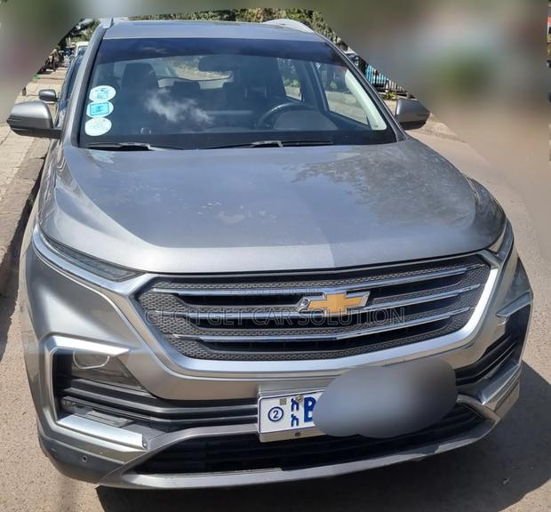 Chevrolet Captiva 2022 Gray