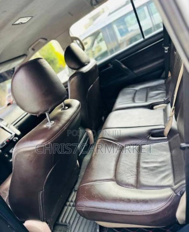 Toyota Land Cruiser 4.5 V8 GXR 2011 White