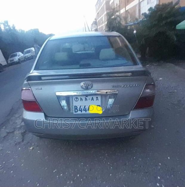 Toyota Corolla 2007 Gold