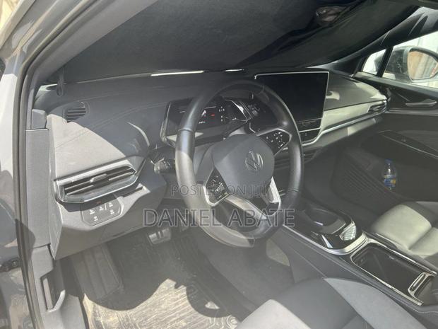New Volkswagen ID.4 2022 Gray