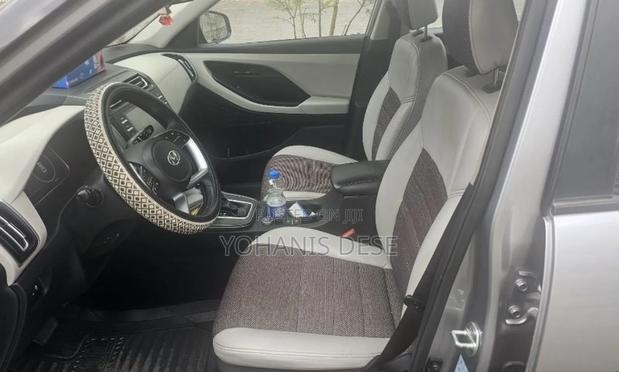Hyundai Creta 2023 Silver