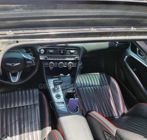 Genesis G70 2018 White